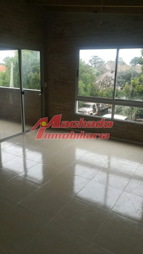 Imagen 6 de 18 de Apartamento En Zona Lausana