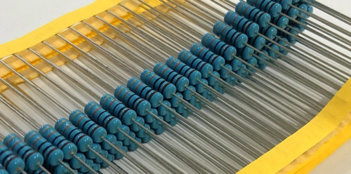 Imagem 1 de 4 de Resistor Metal Film 0r56 2w 5% - Caixa Com 1.000 Peças