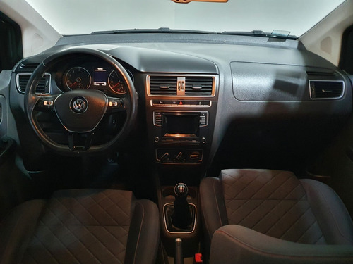 Imagen 7 de 15 de Volkswagen Suran Higline 2017 Pocos Km Oportunidad !!!! Mz