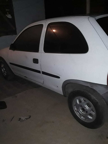 Imagem 1 de 7 de Chevrolet Corsa 1996 1.4 Gl 3p