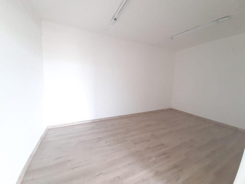 Imagem 8 de 15 de Sala Comercial Com 235m² No Saco Grande - Sa0482