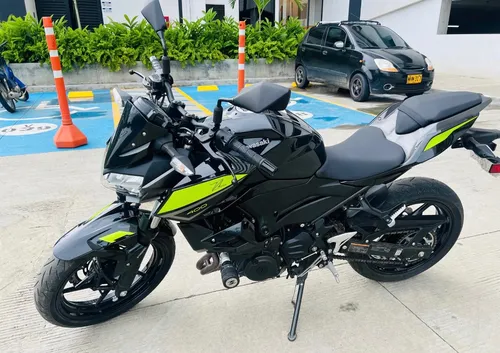 Kawasaki Z400 Casi Nueva