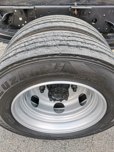 Imagen 7 de 15 de Isuzu Elf 500 Isuzu Elf 500
