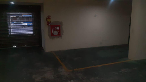 Venta - Cochera - Villa Del Parque