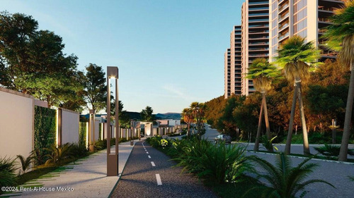 Terreno En Venta En Boulevard Bosque Real,huixquilucan Gis 24-3554