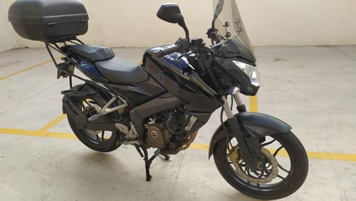 Rouser Ns 200