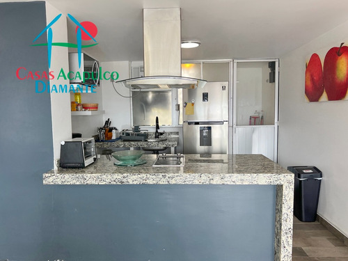 Cad Sol Y Mar B 1002. Departamento En Piso Alto Con Terraza, Vista A La Ciudad Y Excelente Ventilación