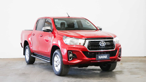 Imagen 3 de 15 de Toyota Hilux 2.8 Cd Srv 177cv 4x2 At - 144403 - C