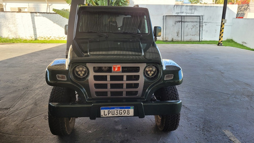 Troller T-4 3.0 Tr 2p