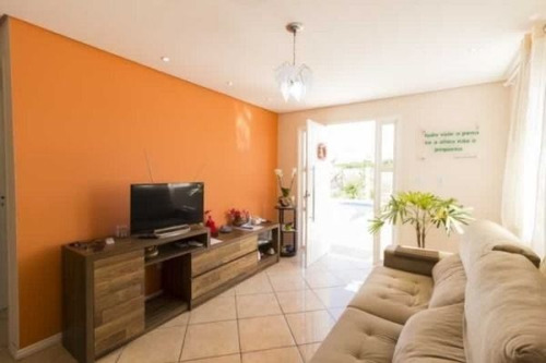 Casa Em Parque Da Matriz Com 4 Dormitórios - Rd97