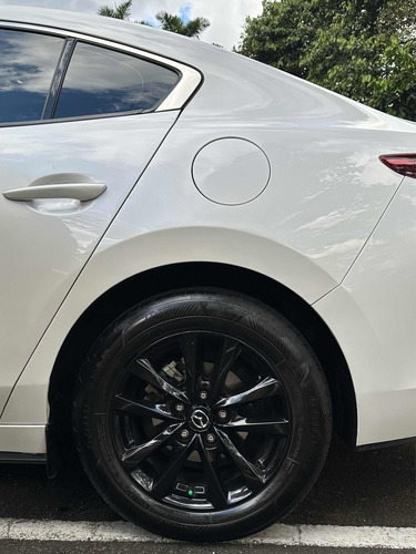 Mazda 3 2.0 Prime