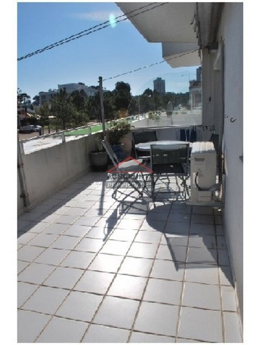 Apartamento En Aidy Grill, 2 Dormitorios *- Ref: 3001