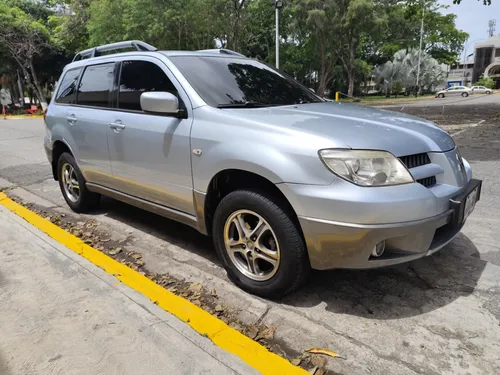 Mitsubishi Outlander Glx
