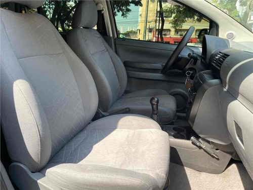 Imagem 4 de 10 de Volkswagen Spacefox 1.6 Mi Plus 8v Flex 4p Manual