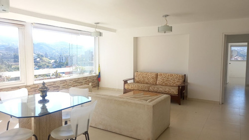  En Venta  Exclusivo  Apartamento En Santa Fe, Prados Del Este, Caracas . Área: 121,70 Mts2   Zs10