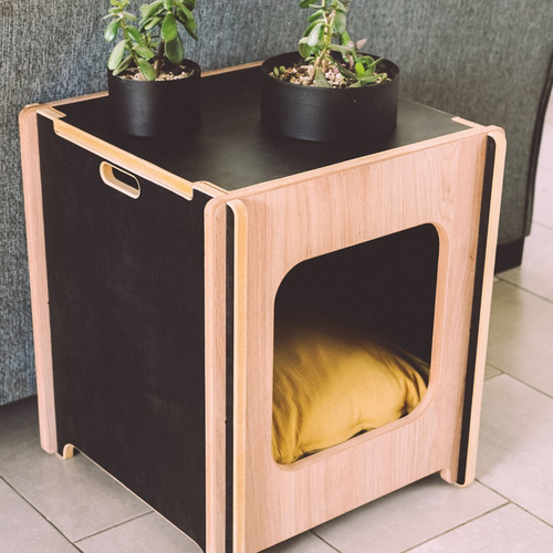 Imagen 3 de 6 de Rascador +camita Para Gatos / 56x50x50 Mobiliario De Diseño