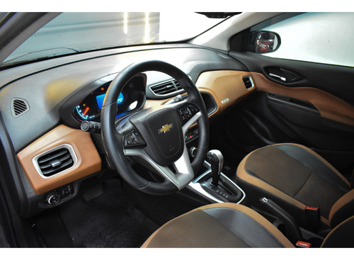 Chevrolet Onix 1.4 MPFI ACTIV 8V FLEX 4P AUTOMÁTICO