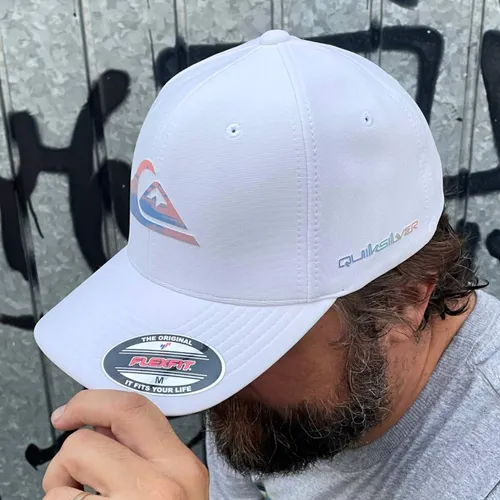 Boné Quiksilver Flexfit Gradient Massive Preto M Logo Onda