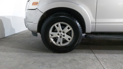 Ford Explorer 4.0 XLT BASE 4X2 V6 TELA AT
