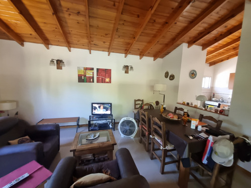 Casa En Venta La Reja, Barrio Semicerrado