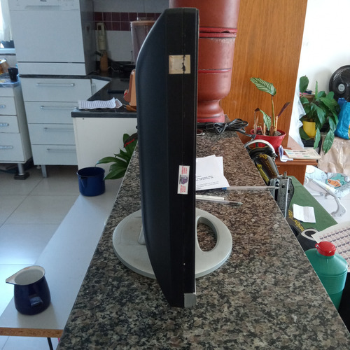 Monitor Lcd Aoc 19 Pol 912vwa - Leia Anuncio (Usado)