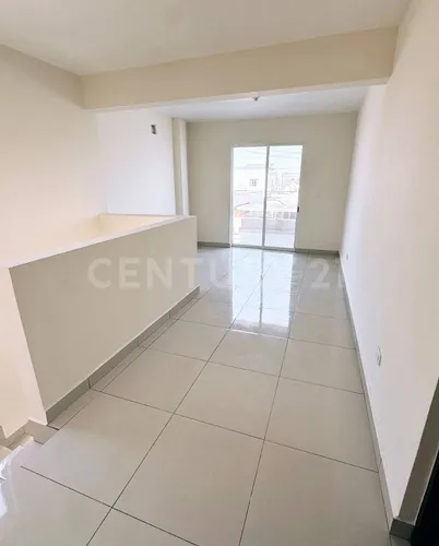 Casa En Venta En Col. El Roble En San Nicolas De Los Garza