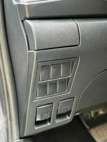 Toyota Fortuner 2.7l Mid