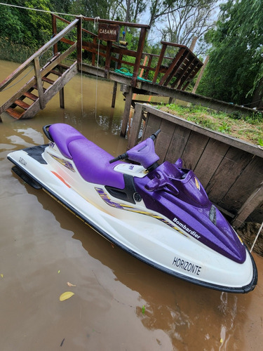 Imagen 7 de 25 de Seadoo Gti Bombardie