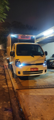 Kia Bongo 2012 2.5 Luxo 4x2 Rd Turbo C/ Carroceria 2p