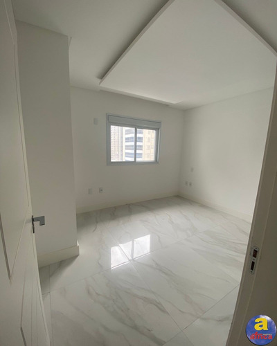 Imagem 27 de 28 de Excelente Apartamento 4 Suítes Sendo 1 Master Com Hidro, 3 Vagas De Garagem Na Meia Praia Em Itapema/sc - Imobiliária África - Ap00823 - 70285324