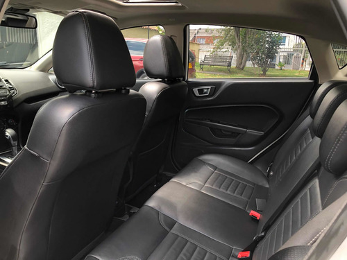 Ford Fiesta 2014 1.6 Hatchback Titanium Aut