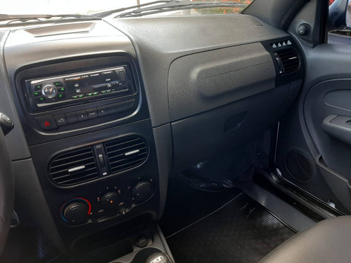 Imagem 8 de 14 de Fiat Strada 1.4 Mpi Hard Working Ce 8v Flex 2p Manual