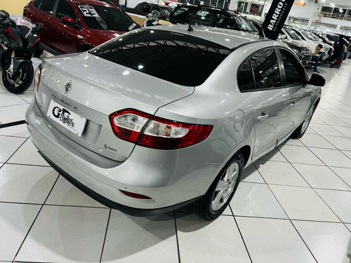 Renault Fluence 2.0 DYNAMIQUE 16V FLEX 4P AUTOMÁTICO