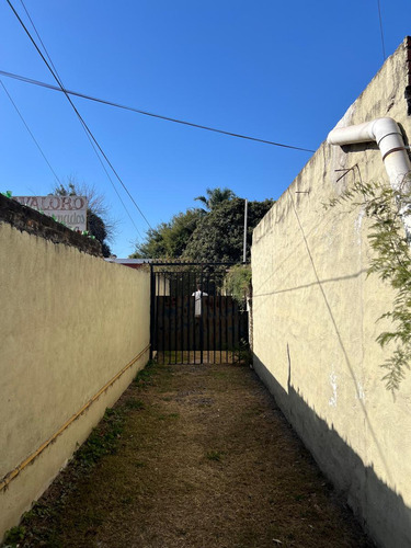 Venta - Casa Planta Baja - B° Arguello Sobre Av. Rafael Nuñez