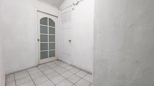 Arriendo Oficina Comercial Varios Usos Cocina Baños Santiago