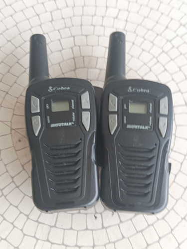 Juego De Radio Portatil Transmisor Walkie Talkie Batería Aaa