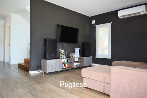 Casa 5 Ambientes En Francisco Alvarez Moreno