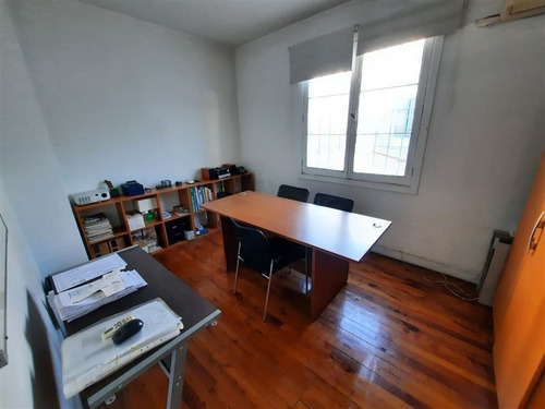 Imagen 3 de 10 de Excelente Oficina-casa Comercial En Venta En Providencia