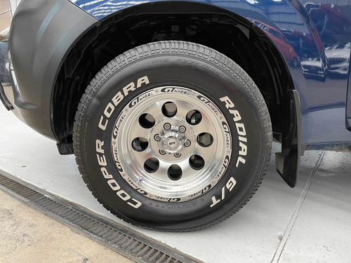 Imagen 10 de 13 de Nissan Np300 Frontier 2019 2.5 Xe Aa Paquete De Seguridad Mt