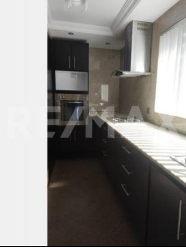 Imagen 4 de 15 de En Venta Bonito Apartamento En La Urb La Soledad