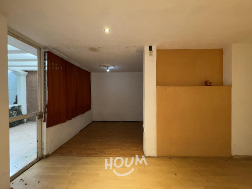 Casa En Colinas De San Javier, Guadalajara Con 7 Recámaras, 1305 M², Id: 151607
