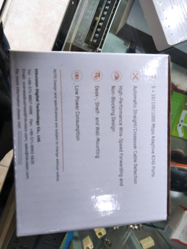 Imagen 8 de 10 de Switch De Red 100/1000 Mbps 8 Puertos Hikvision Ds-3e0508d-e