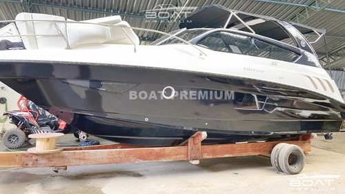 Imagem 5 de 10 de Triton 330, 2015, 2x Mercruiser 220hp - Real - Focker