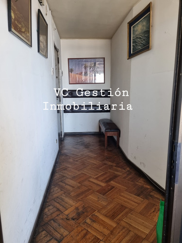 Oficina En El Casco Histórico De Valparaíso