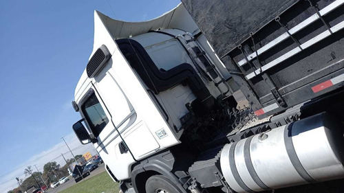 Imagem 7 de 12 de Scania G380