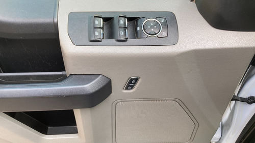 Ford F-150 3.5 Cabina Regular V6 4x4 At