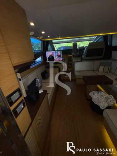 Lancha Intermarine 53 Ñ Ferretti / Schaefer Azimut