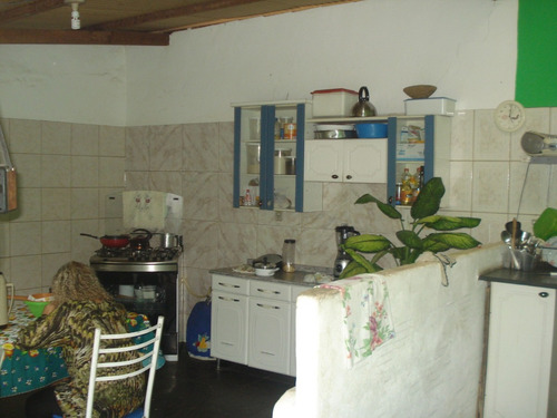 Imagem 6 de 14 de Casa 03 Quartos Bairro Horto