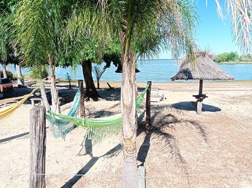 Casa Frente Al Lago Rio Uruguay