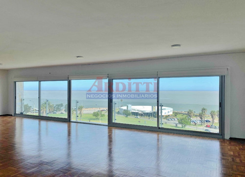 Imagen 2 de 30 de Venta Apartamento 4 Dormitorios Pocitos